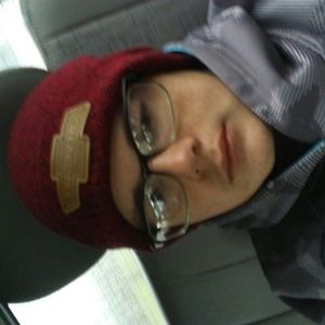 Meet your Posher, Bruce